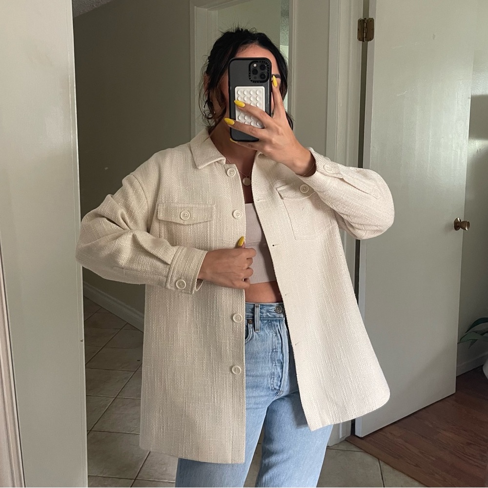 Cream Shacket - Picture 4 of 7